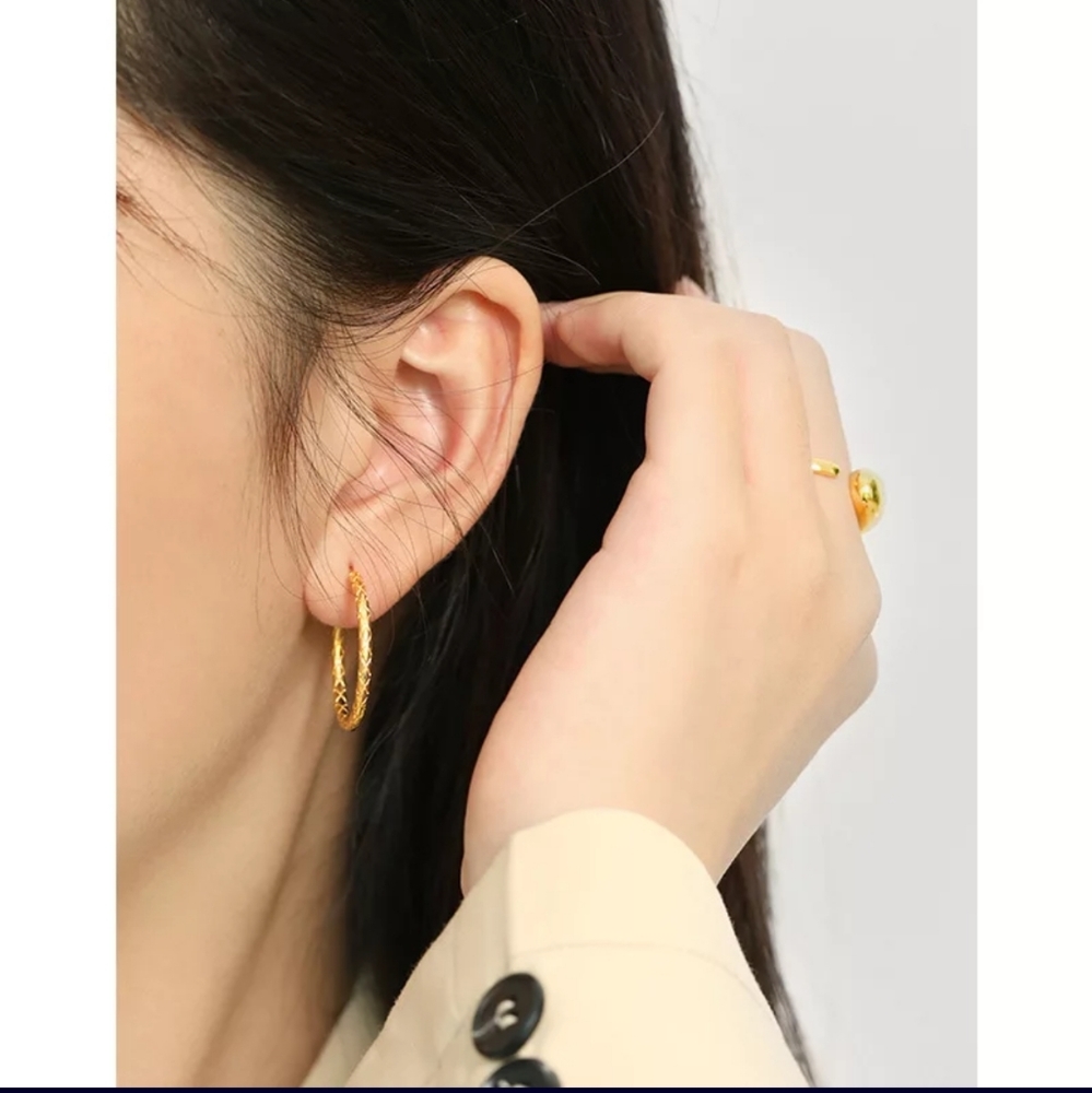 Stylish and Affordable 18 K Gold Plated Earrings